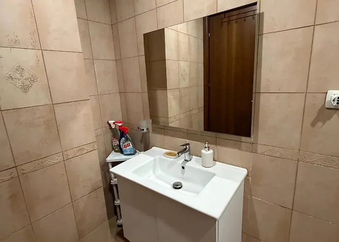 Center With Huge Terrace & View *